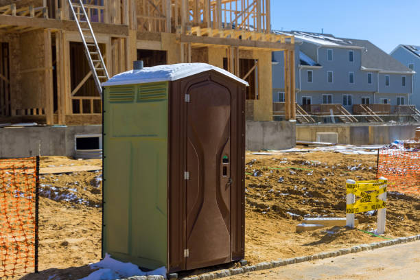 Portable Toilet Options We Offer in Nokomis, IL